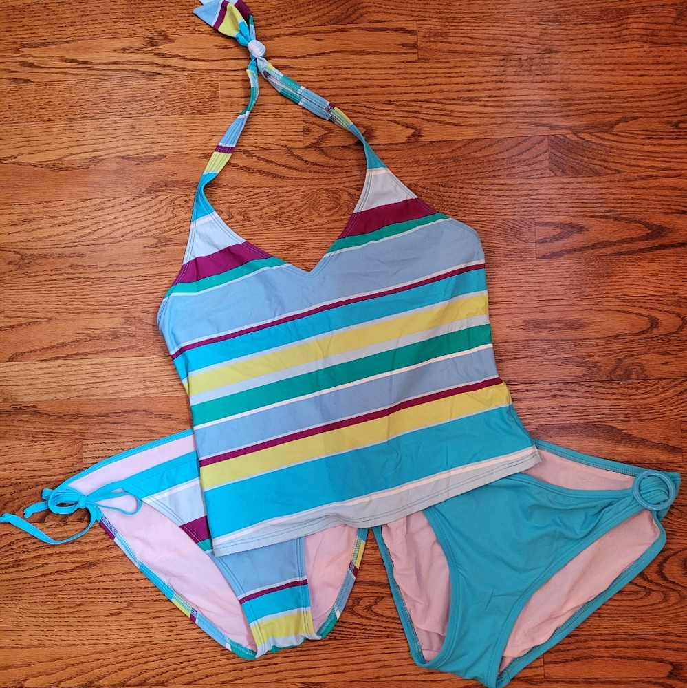 Gap Tankini